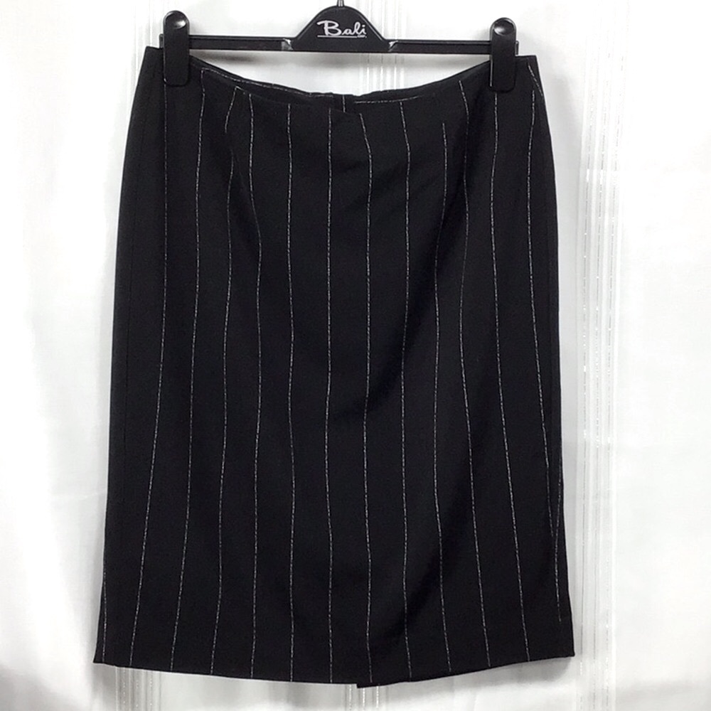 Worthington Black White Pinstripe Tailored Lined Back Zip Back Kick Sz.10